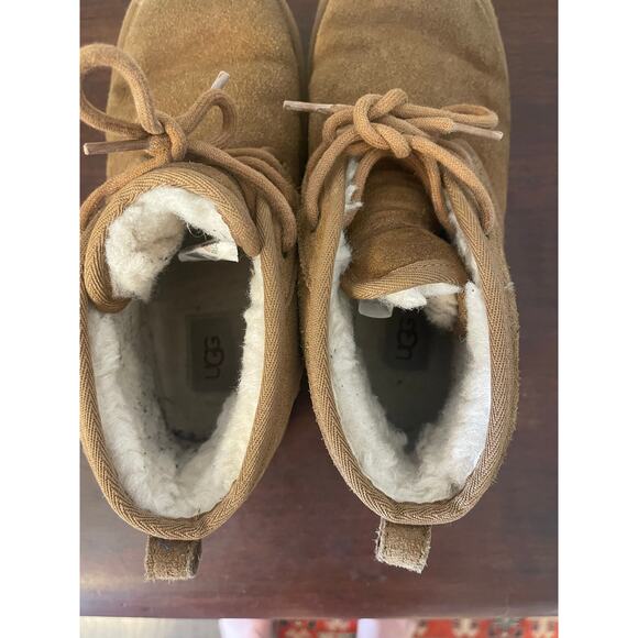 UGG Women’s Boot Brown Suede Low Top Size 5 - Picture 8 of 9